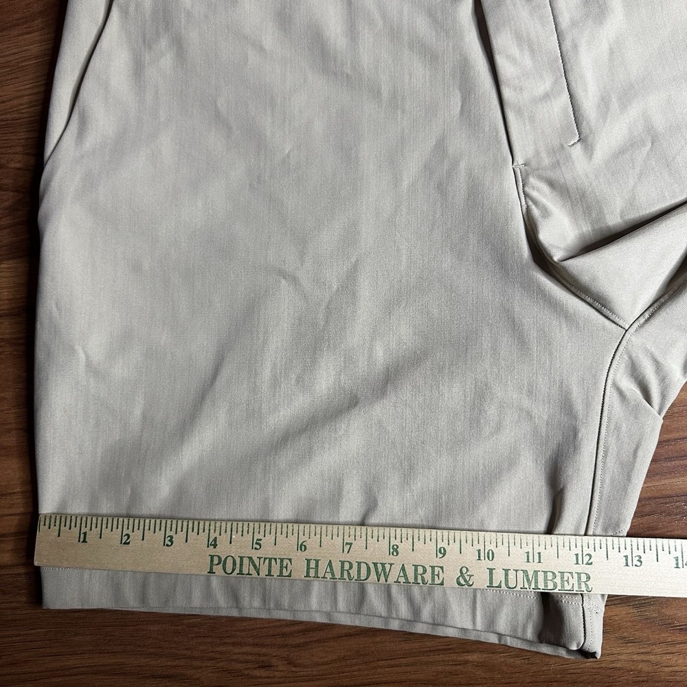 Lululemon ABC Classic Fit Shorts Mens 38x7 Beige/Khaki Chino Golf Performance - Picture 7 of 11